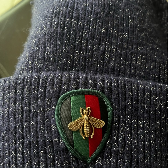 Gucci hat and scarf set - Picture 5 of 6